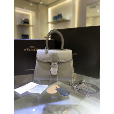 델보 브리앙 PM 박스백